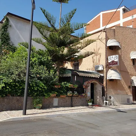 Marilena 住宿加早餐酒店 *