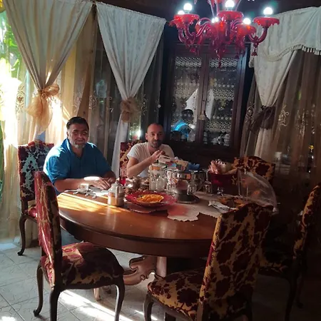 Oda ve Kahvaltı Marilena