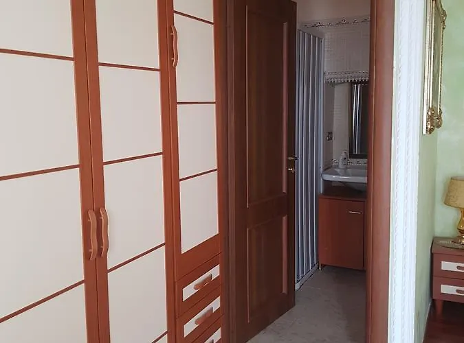 Marilena 住宿加早餐酒店 罗卡伊恩佩里亚莱