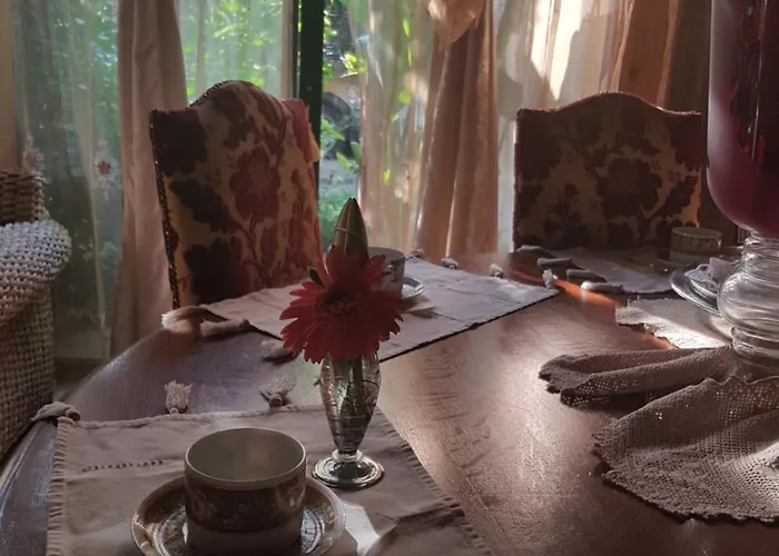 住宿加早餐酒店 Marilena 罗卡伊恩佩里亚莱